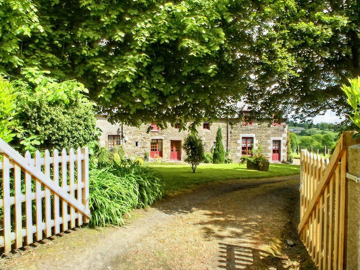 Holiday Home Close To Normandy Montaigu-les-Bois Eksteriør billede